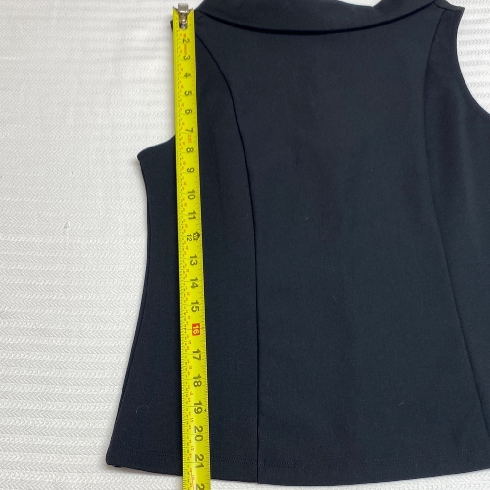 Banana Republic Top Tank Modern Sleeveless Black Silver Button Size Extra Small - Picture 4 of 10